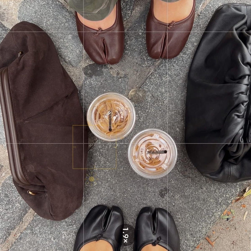 Élan Split-Toe Flats